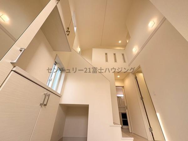 �_�ސ쌧������s���4���ڂ̐V�z��ˌ��Ă̌���