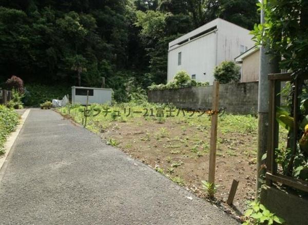 _ސ쌧qs咬7ڂ̓yn̑OʓH܂ތnʐ^