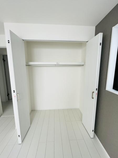 �_�ސ쌧������s�l�{��̐V�z��ˌ��Ă̎��[