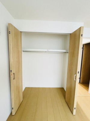 �_�ސ쌧������s�l�{��̐V�z��ˌ��Ă̎��[