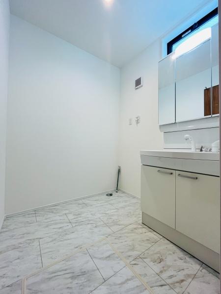 �_�ސ쌧������s�����u2���ڂ̐V�z��ˌ��Ă̐��ʑ�E���ʏ�