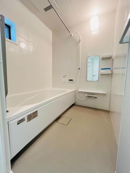 �_�ސ쌧������s�����u2���ڂ̐V�z��ˌ��Ă̗���