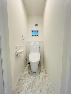 �_�ސ쌧������s�����u2���ڂ̐V�z��ˌ��Ẵg�C��