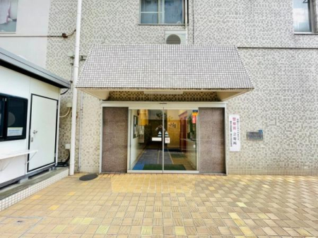 �_�ސ쌧����s�Ó��1���ڂ̒��Ã}���V�����̃G���g�����X