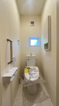 �_�ސ쌧������s���c3���ڂ̐V�z��ˌ��Ẵg�C��