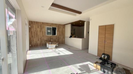 _ސ쌧sc3ڂ̐VzˌẴrO