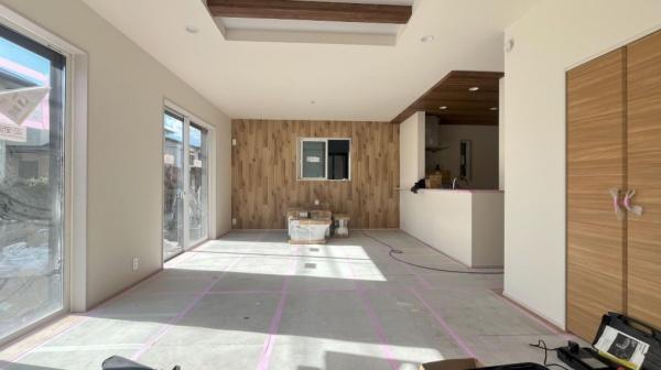 _ސ쌧sc3ڂ̐VzˌẴrO