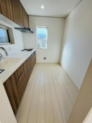 �_�ސ쌧������s����1���ڂ̒��È�ˌ��ẴL�b�`��