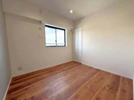 �_�ސ쌧����s�{����1���ڂ̒��Ã}���V�����̎q������