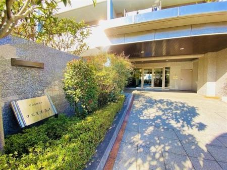 �_�ސ쌧����s�{����1���ڂ̒��Ã}���V�����̃G���g�����X