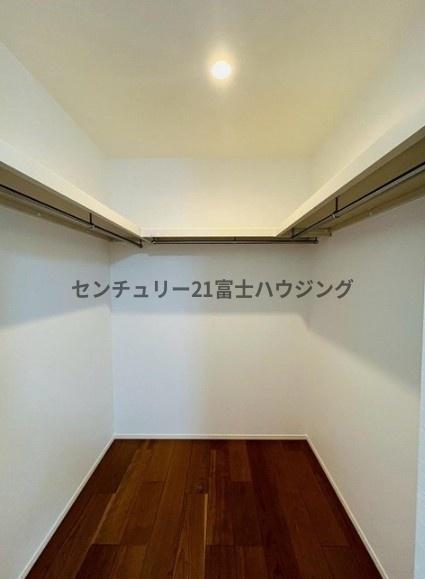 _ސ쌧qs򖾎4ڂ̐VzˌĂ̎[