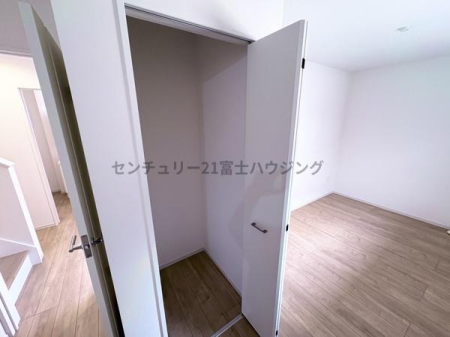 �_�ސ쌧������s���c1���ڂ̐V�z��ˌ��Ă̎��[