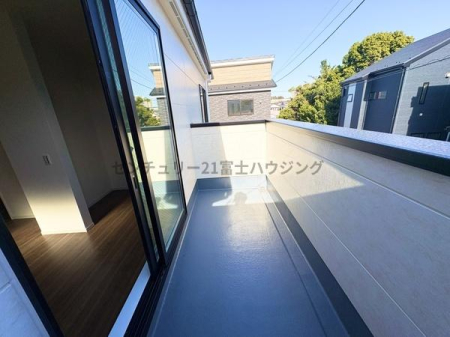 �_�ސ쌧������s���c1���ڂ̐V�z��ˌ��Ẵo���R�j�[