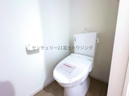 �_�ސ쌧������s���c1���ڂ̐V�z��ˌ��Ẵg�C��