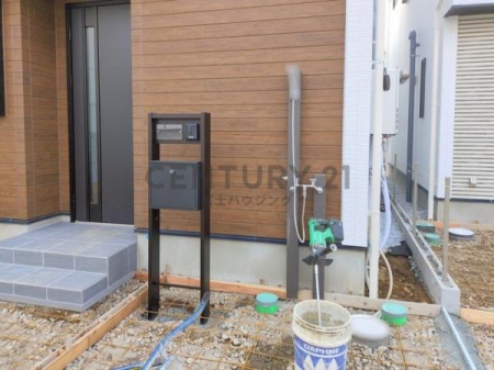 �_�ސ쌧������s�l�{��̐V�z��ˌ��Ẳ摜