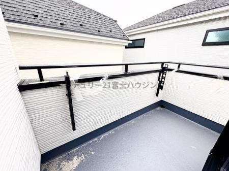 _ސ쌧sCݓ4ڂ̐VzˌẴoRj[