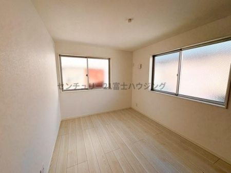 �_�ސ쌧������s����2���ڂ̐V�z��ˌ��Ă̗m��