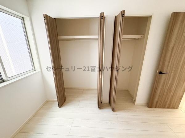 �_�ސ쌧������s����2���ڂ̐V�z��ˌ��Ă̎��[