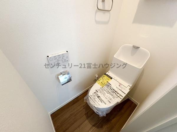 �_�ސ쌧������s����2���ڂ̐V�z��ˌ��Ẵg�C��