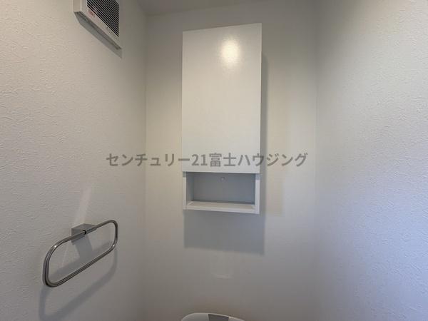 �_�ސ쌧������s����2���ڂ̐V�z��ˌ��Ă̎��[