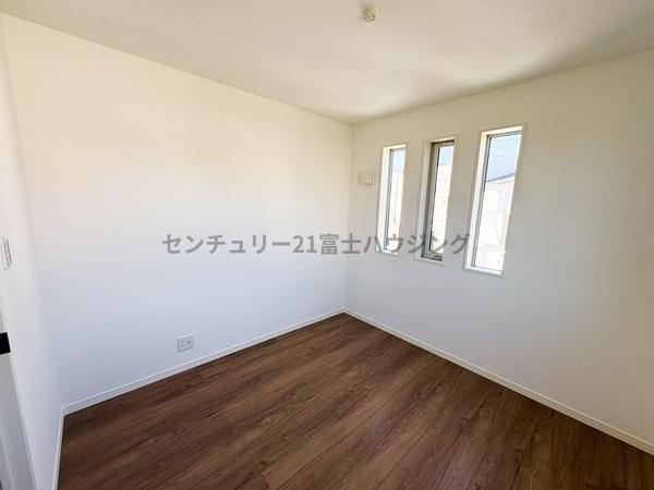 �_�ސ쌧������s����2���ڂ̐V�z��ˌ��Ă̗m��