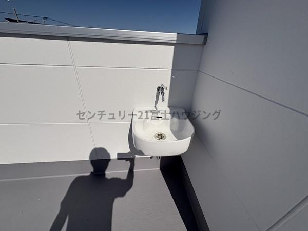 �_�ސ쌧������s����2���ڂ̐V�z��ˌ��Ẵo���R�j�[