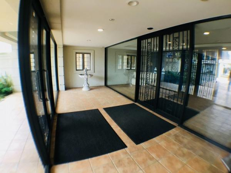 �_�ސ쌧����s�ғ����C��3���ڂ̒��Ã}���V�����̃G���g�����X