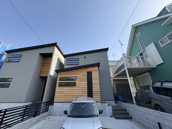 �_�ސ쌧����s���̐V�z��ˌ��Ă̌��n�O�ώʐ^