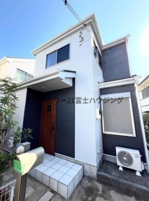 神奈川県藤沢市鵠沼海岸6丁目の中古一戸建ての現地外観写真