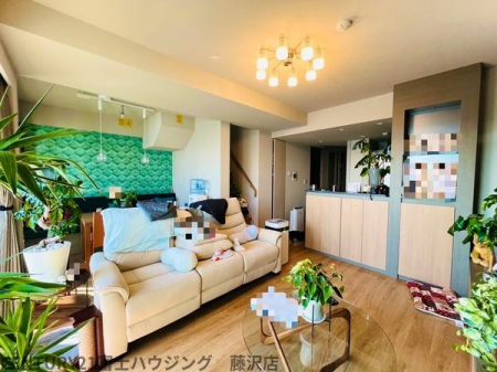 �_�ސ쌧���l�s����搣�˂̒��Ã}���V�����̃��r���O