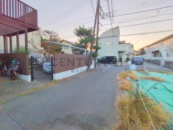 _ސ쌧s2ڂ̓yn̑OʓH܂ތnʐ^