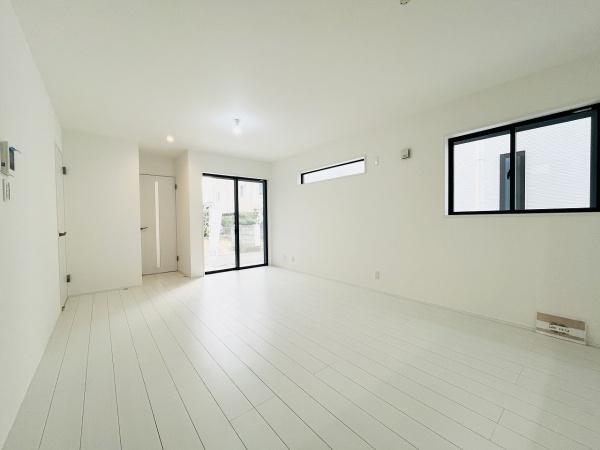 �_�ސ쌧����s�ғ�����5���ڂ̐V�z��ˌ��Ẵ��r���O