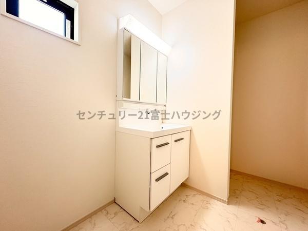 _ސ쌧s2ڂ̐VzˌĂ̐ʑEʏ