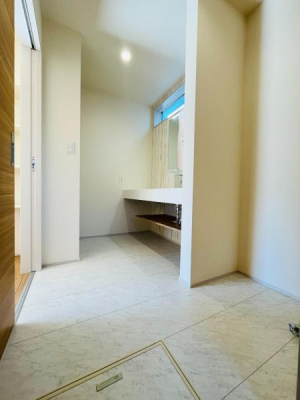 �_�ސ쌧������s�����u2���ڂ̐V�z��ˌ��Ă̐��ʑ�E���ʏ�