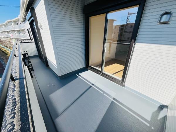 �_�ސ쌧������s�����u2���ڂ̐V�z��ˌ��Ẵo���R�j�[