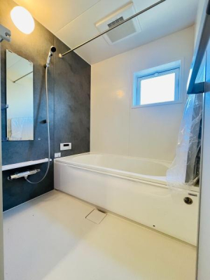 �_�ސ쌧������s�����u2���ڂ̐V�z��ˌ��Ă̗���