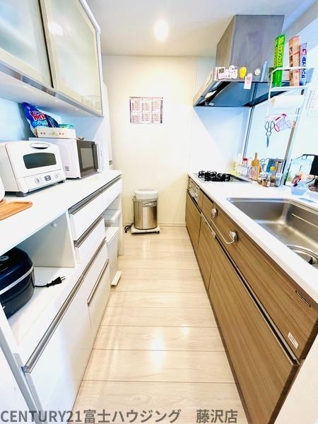 �_�ސ쌧������s�{�h���̒��Ã}���V�����̃L�b�`��