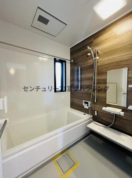 �_�ސ쌧����s����4���ڂ̒��È�ˌ��Ă̗���