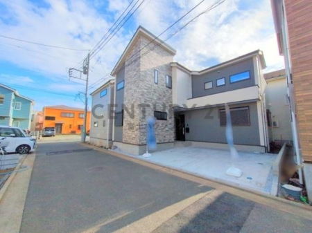 �_�ސ쌧������s��̐V�z��ˌ��Ă̑O�ʓ��H�܂ތ��n�ʐ^