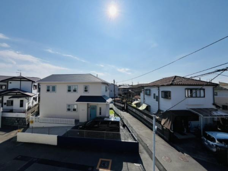 �_�ސ쌧������s���6���ڂ̐V�z��ˌ��Ă̏Z�˂���̒��]�ʐ^