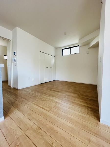 �_�ސ쌧������s���6���ڂ̐V�z��ˌ��Ẵ��r���O