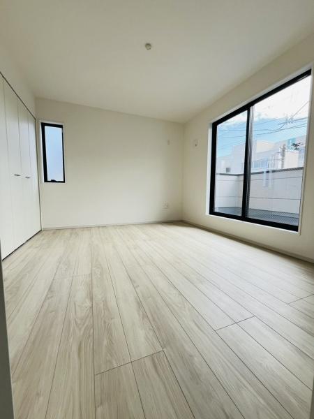 �_�ސ쌧������s����1���ڂ̐V�z��ˌ��Ă̗m��