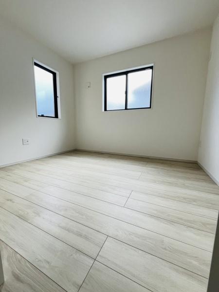 �_�ސ쌧������s����1���ڂ̐V�z��ˌ��Ă̗m��