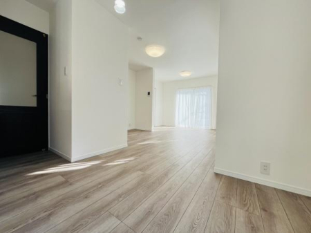 �_�ސ쌧������s�����C�݂̒��È�ˌ��Ẵ��r���O