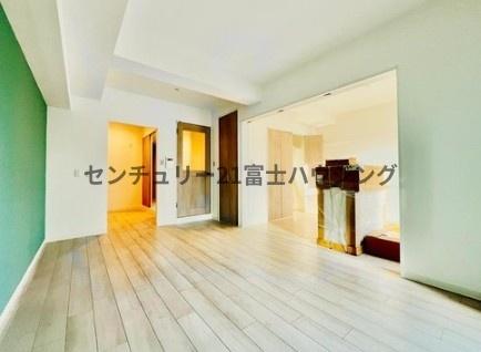 _ސ쌧sh 1219-1̒Ã}ṼrO