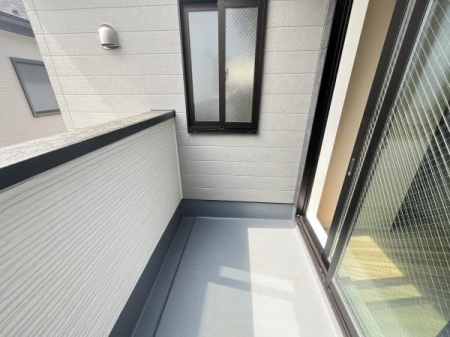 �_�ސ쌧������s���C�ݓ�4���ڂ̐V�z��ˌ��Ẵo���R�j�[