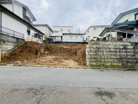 _ސ쌧qsz1ڂ̐VzˌĂ̑OʓH܂ތnʐ^