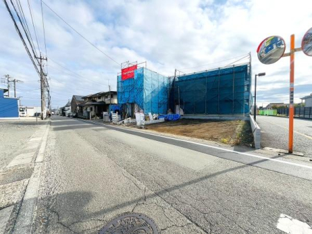 �_�ސ쌧���͌��s�΋挴�h3���ڂ̓y�n�̑O�ʓ��H�܂ތ��n�ʐ^