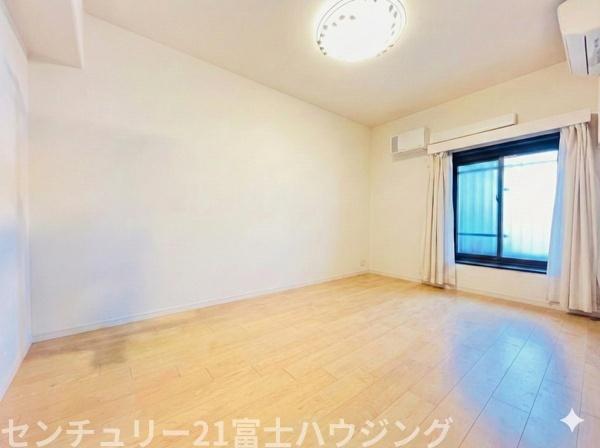 �_�ސ쌧����s�ғ��V��3���ڂ̒��Ã}���V�����̗m��