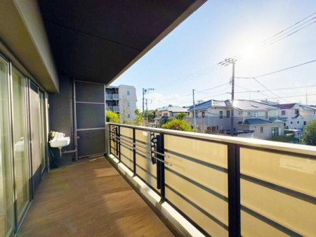 _ސ쌧sC3ڂ̒Ã}V̏Z˂̒]ʐ^